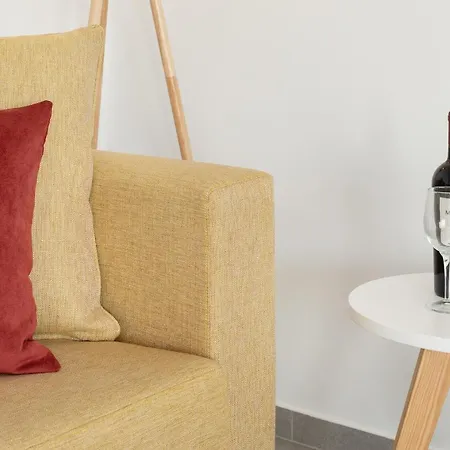 Sunset Views - By Sch 纳扎雷