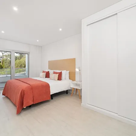 Sunset Views - By Sch 纳扎雷